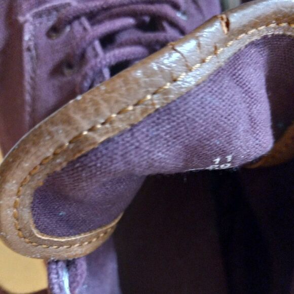 Old Navy Mid Top Sneaker - Picture 9 of 9